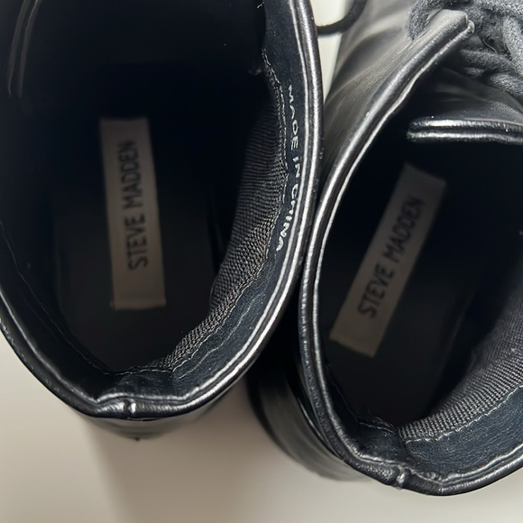 steve madden black leather lace up ankle boots - Picture 8 of 9